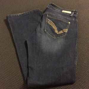 Blue jeans in good condition
